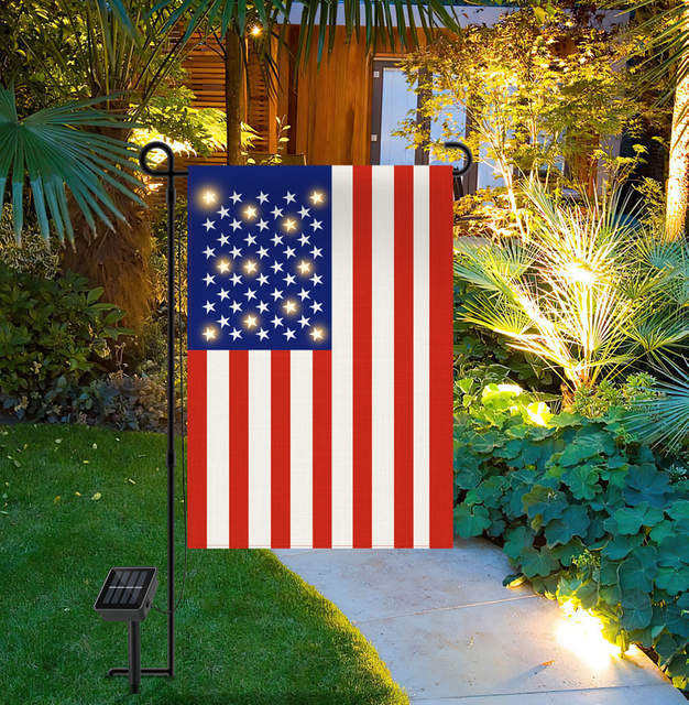 Bandera de jardín americano con panel solar