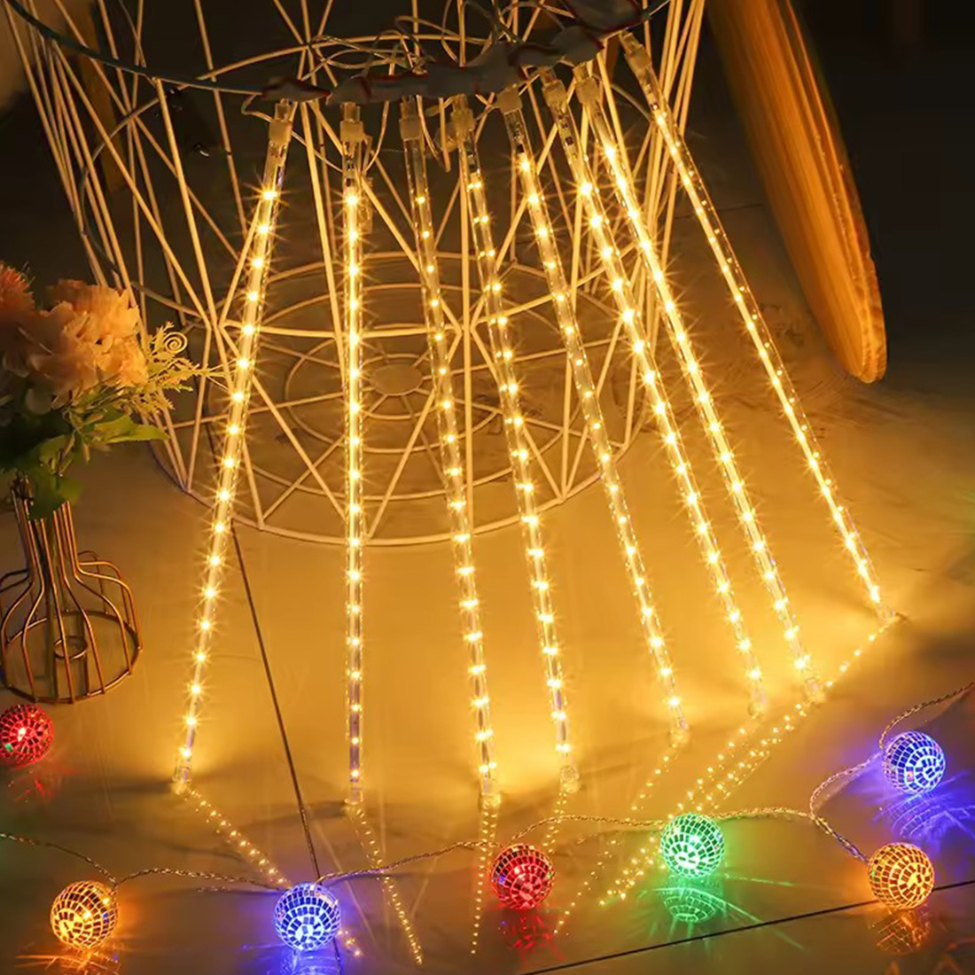 Imagen de luces de lluvia navideñas de lluvia de meteoritos LED