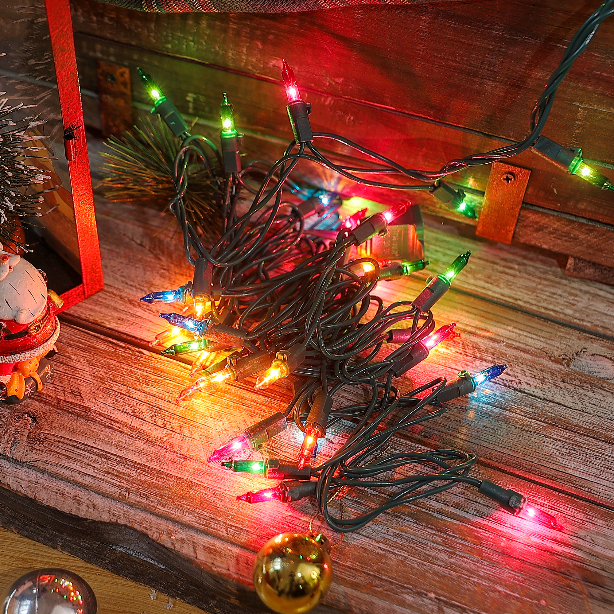 Corloring Mini Cadena de Luces Navideñas