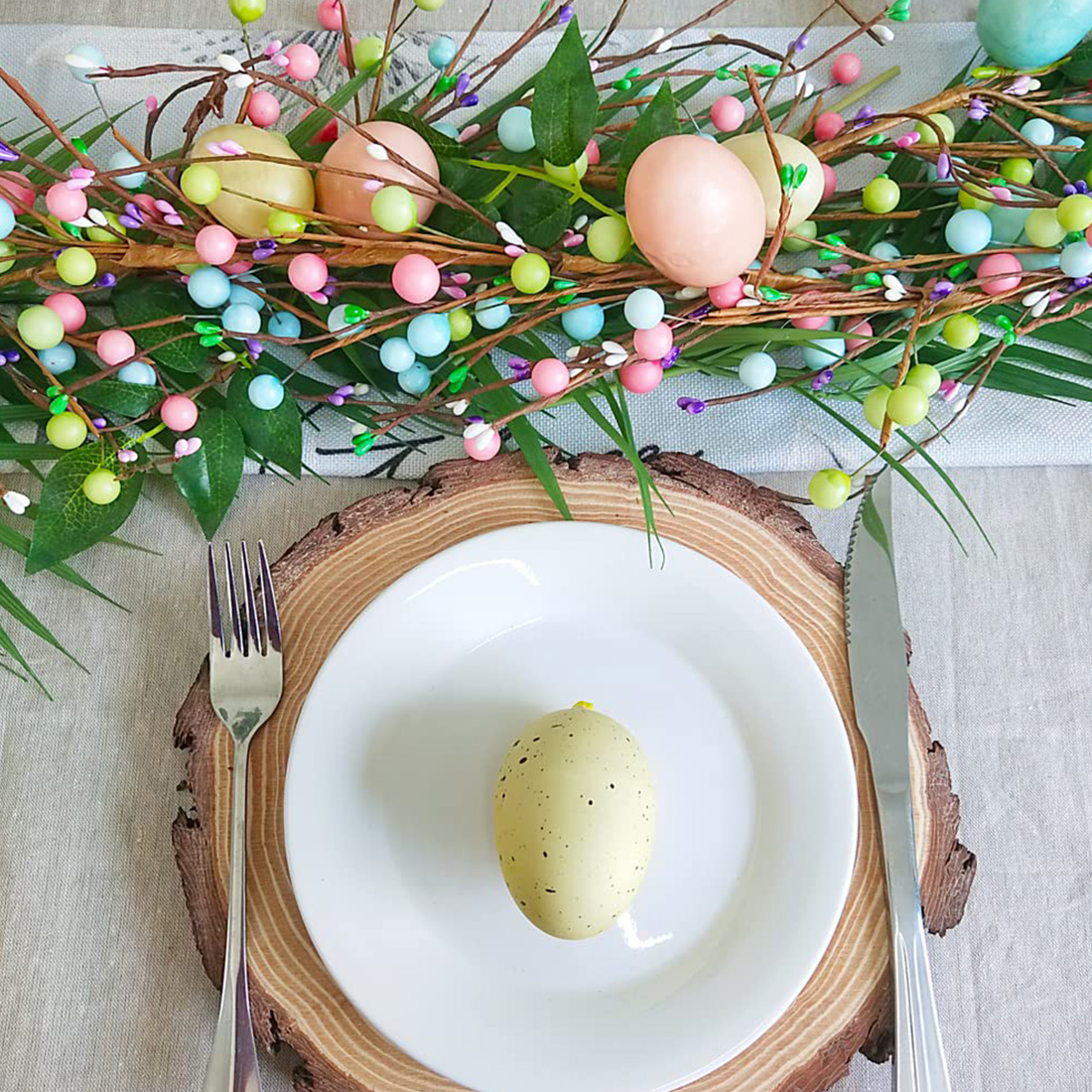 Imagen de cuerda de vid de huevo de Pascua artificial de 6 pies